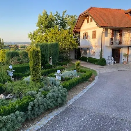 Apartma Jozica In Toncek Sveti Jurij ob Scavnici