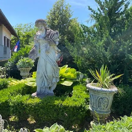 Apartma Jozica In Toncek Apartament Sveti Jurij ob Scavnici